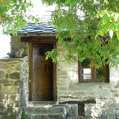 Country house El Taller De La Seda Avedillo de Sanabria